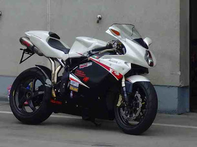 70 sports bikes pictures in HD