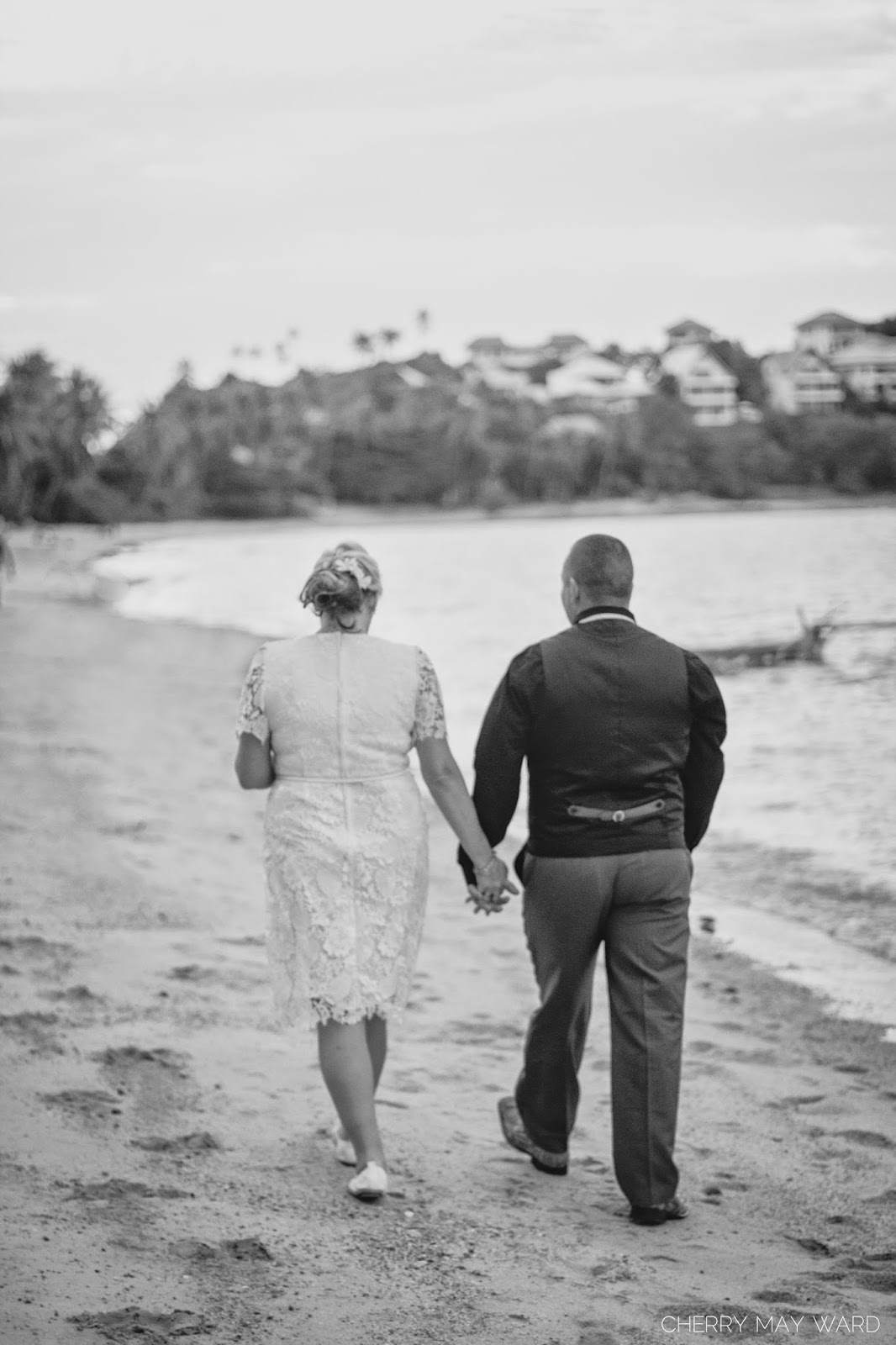 couple walking on the beach, wedding photography, beach, sand, vow renewal, koh samui beach