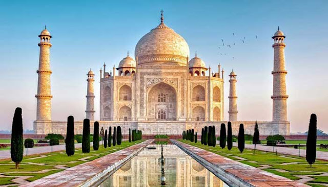 https://FindWisata.blogspot.com | Bangunan Ikon Dunia Taj Mahal  