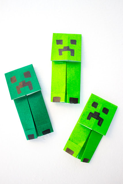 How to fold an easy origami minecraft creeper with kids