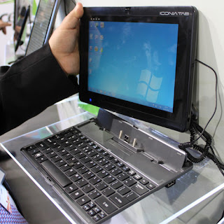 Acer Iconia A500 Versus the Asus Transformer