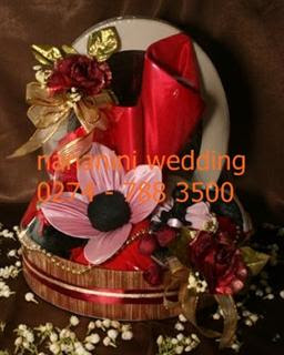 HANTARAN CANTIK NANANINI ........ KLIK DI SINI