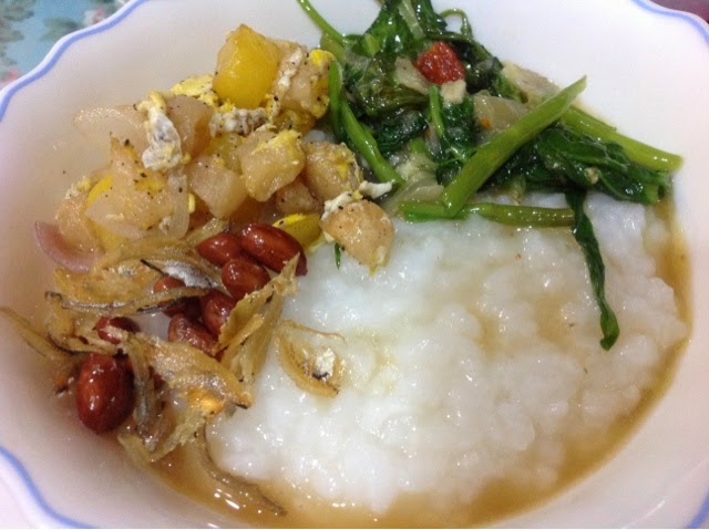 Cayangdqte Blog: Bubur nasi plain dengan isi pelbagai