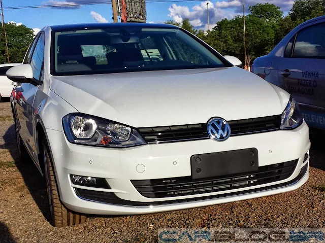 Novo Golf VW Branco