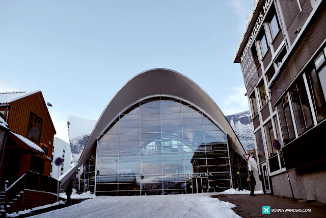 com Singapore Travel Blog Philippines Photo  Woow Tromsø Library in addition to City Archive: Time To Be H5N1 Book Nerd inward Norway