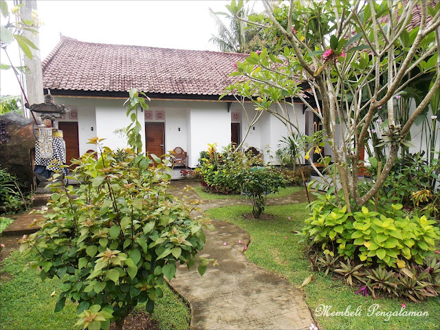 Halaman The Semeton Homestay Senggigi Lombok