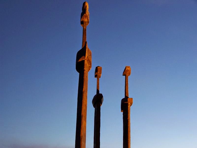 sverd i fjell, stone swords, sverd, viking statue norway, fjell norway, stavanger swords,