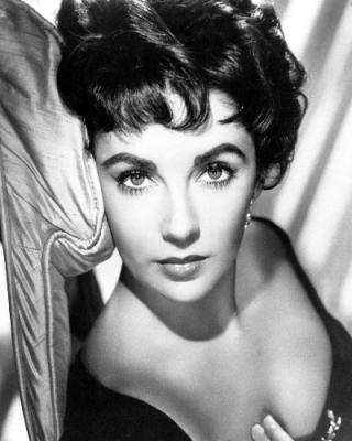 Legendary actress Elizabeth Taylor has passed away at the age of 79