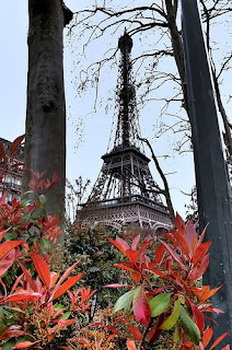 foto menara eiffel