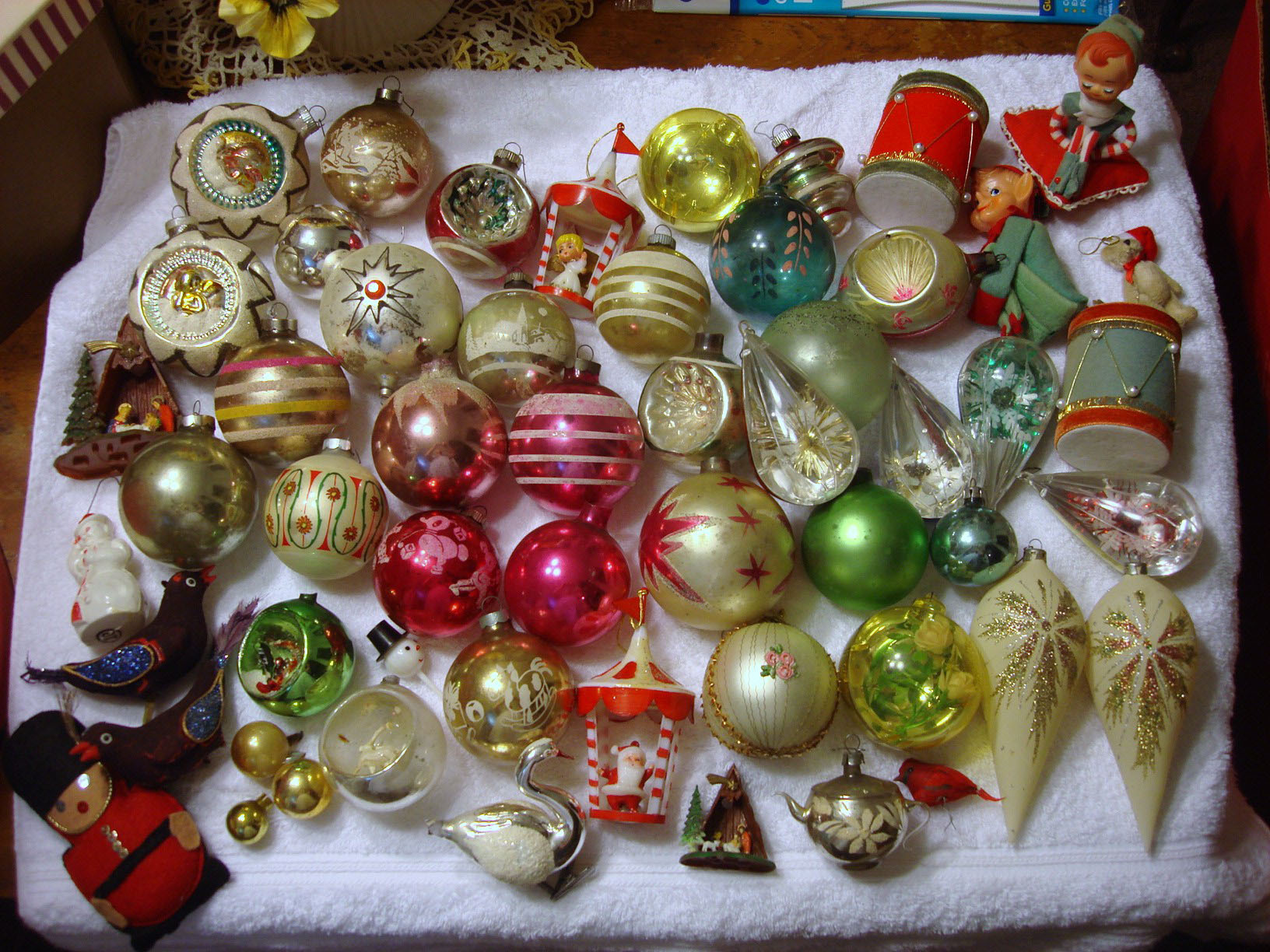 1970s Christmas tree baubles.