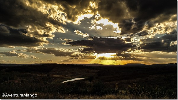 Entardecer próximo à Cerro Corá Entardecer próximo à Cerro Corá