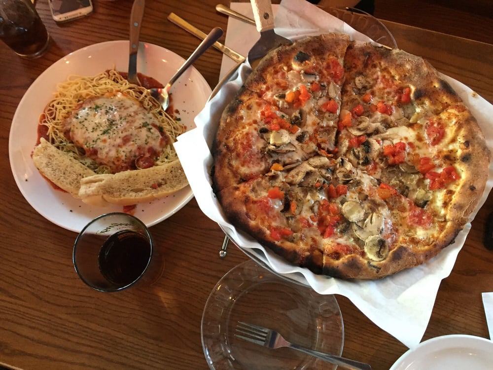 delicious pizzas at Faccia Luna Pizzeria State College