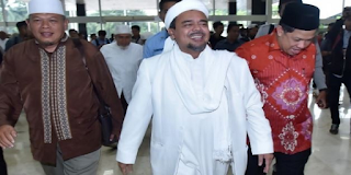 Habib Rizieq Dituduh Makar, INI Jawaban Menohok Tim GNPF MUI