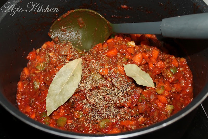 Spaghetti alla Bolognese Kegemaran Anak Anak - Azie Kitchen