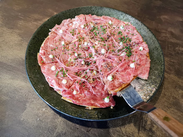 A5 WAGYU PIZZA