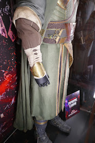 Mordo costume detail Doctor Strange 2