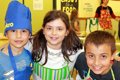 Cocinando en el CEIP Alfredo Landa