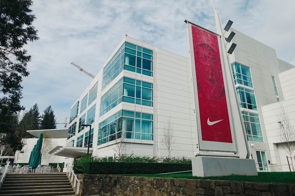 ナイキ本社 ナイキ ワールド キャンパス Nike World Campus を訪問 ポートランド旅行