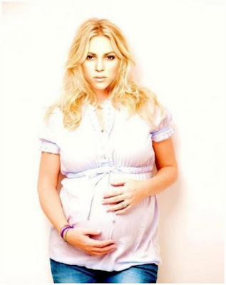 Shakira Pregnant Photo 2012- 2013