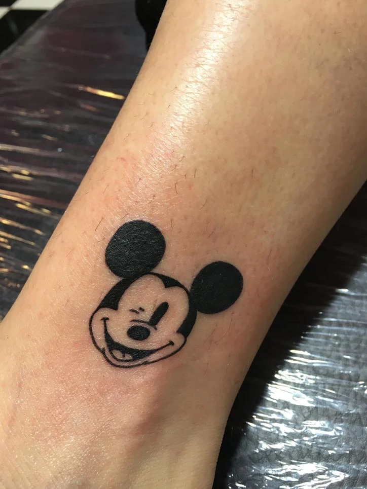 Deliciosos Tatuajes de Mickey y Minnie Mouse