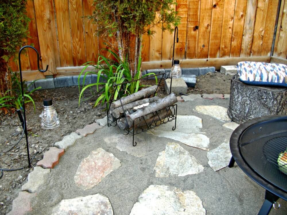 DIY Fire Pit Lounge Area