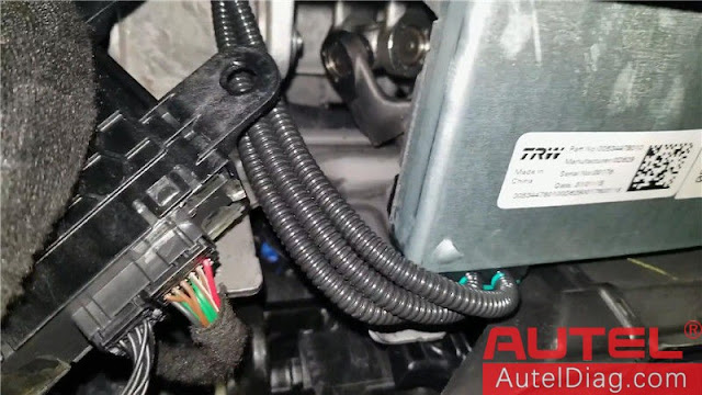 How to use Autel Chrysler 12+8 Adapter 01