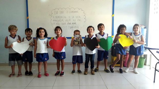 Alunos do Centro Educacional LUDOS vivenciam mais um projeto bíblico