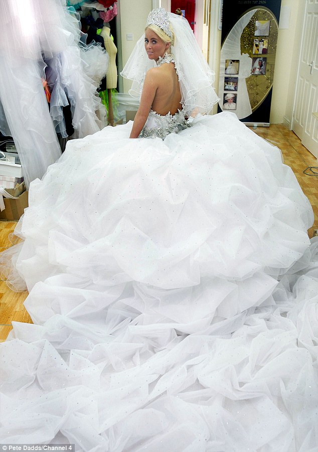 A Big Wedding Dress 8