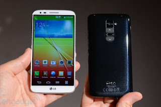 Detailed images of the smartphone LG Optimus G2 launched 