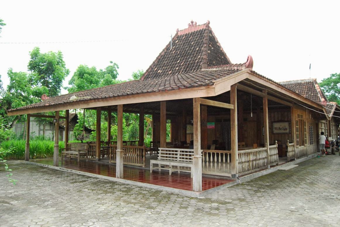  Rumah  Adat  Joglo  Jawa Tengah Gambar  dan Penjelasanya 