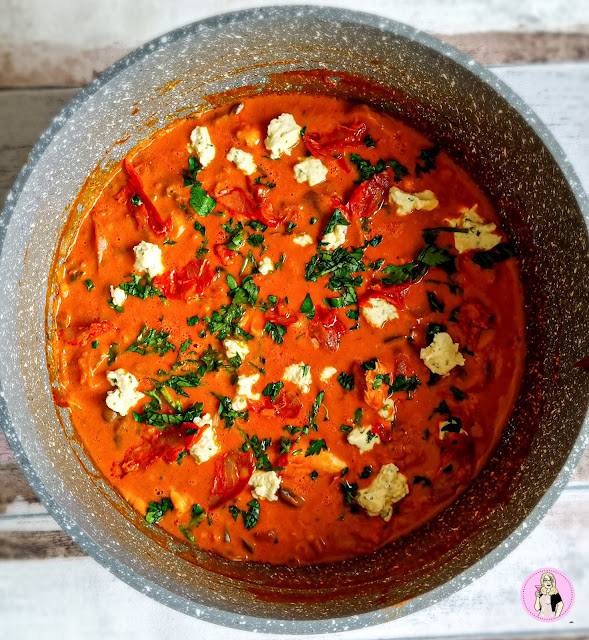 low calorie Chicken & Chorizo in a Creamy Tomato & Boursin Sauce Recipe