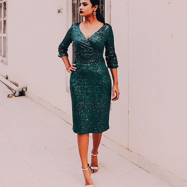 nuebyshani, nuebyshani review, sequin, style sequin, sequin dress, emerald dress, party season, party season essential, western belt, style western belt, choker, velvet choker, style choker, edgy look, dark edgy, jewel tone, slip on shoes, sequin slip on, black midi skirt, must have 2016, 2016 essential items, fashion essential, in built compression, 2016 street style, fresh fashion, 2016 style idea, blogger outfit, 2016 top blogger outfit, festivals style, festivals essential, sequin casual, top indian blog, london blog, uk blog, whowhatwear, style challenge, fall fashion, autumn fashion, autumn style, grunge, 2016 street style, parisian chic, parisian look, party look