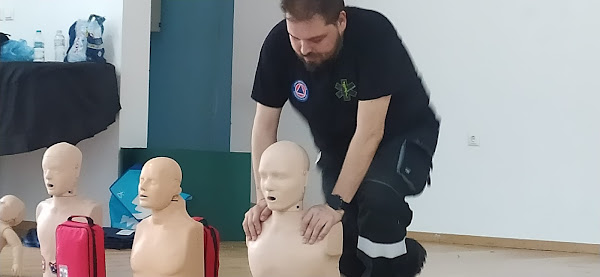 BLS AED με Εκπαίδευση στη Χρήση ΑΕΑ στον Πολιτιστικό και Επιμορφωτικό Σύλλογο Στυλίδας