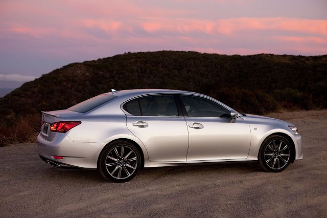 Side view of 2015 Lexus GS 350 F SPORT