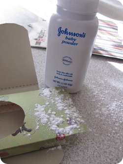 Tamdoll unsticks the glue