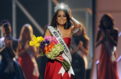 Mexican Ximena Navarrete received the title of Miss Universe 2010  Seen On www.coolpicturegallery.net