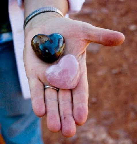 Using Gemstones And Crystals For Love