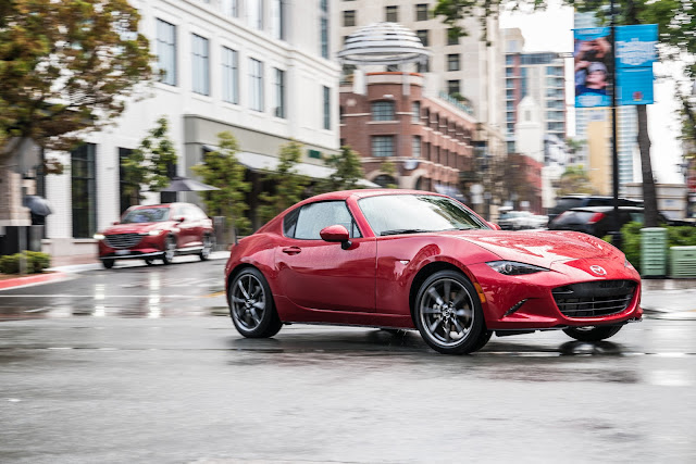 Front/side view of 2017 Mazda MX-5 Miata RF