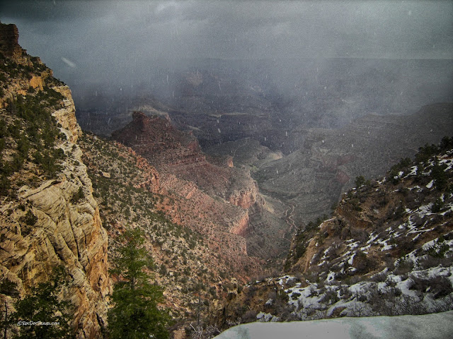 Grand Canyon National Park Arizona Bright Angel Trail south rim geology travel trip copyright rocdoctravel.com