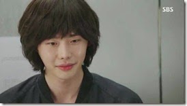 Pinocchio.E04.mkv_000207207_thumb[1]