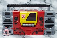 Transformers Kingdom Blaster & Eject 31