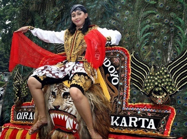 NIZAR ABDILLAH: REOG PONOROGO