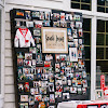 Grad Gifts For Guys : 35 Graduation Gifts for Him for 2021 - Graduation Gifts ... : Graduation gifting can be tough depending on who you're shopping for, maybe they are mysterious teenagers or seasoned scholars set to embark upon their first foray into the real world, your daughter, son, niece or nephew deserve an exciting gift.