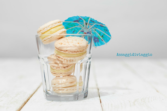 Macaron alla Piña Colada