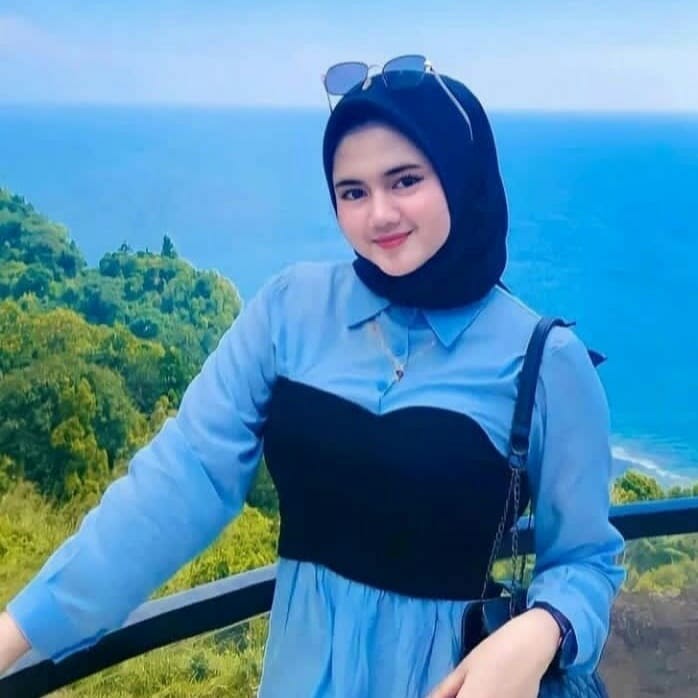 Cantiknya Bu Polwan Calon Mantu Idaman