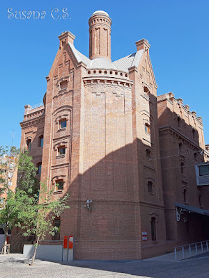 Edificio de la Biblioteca Regional de la Comunidad de Madrid