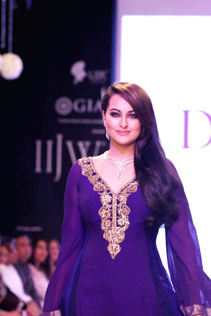 Sonakshi Sinha Bollywood Actress Latest Cute Images