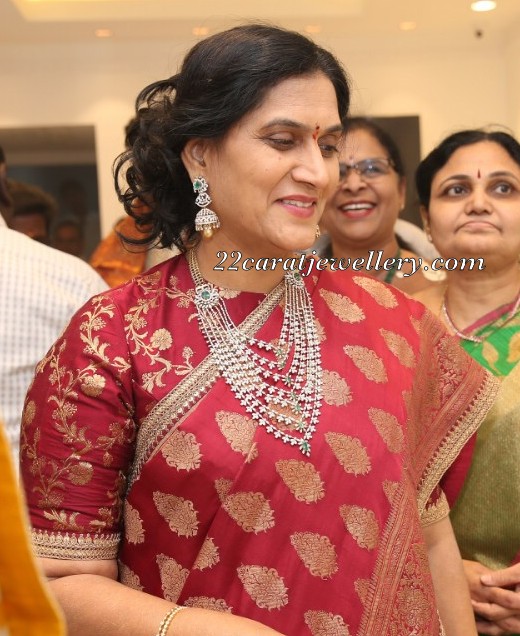 KTR Launches Manjula Jewels First Store 