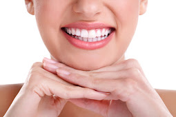 Inilah 5 Cara Memutihkan Gigi Secara Alami dan Cepat