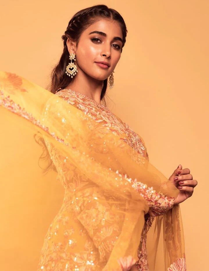 pooja-hegde-instagram-images-2021